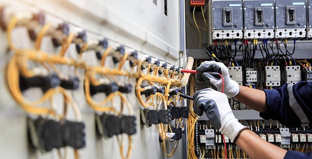Professional Electrician technician working in Benson, UT